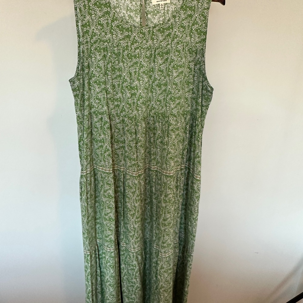 Max Studio Green Floral Dress Size XL